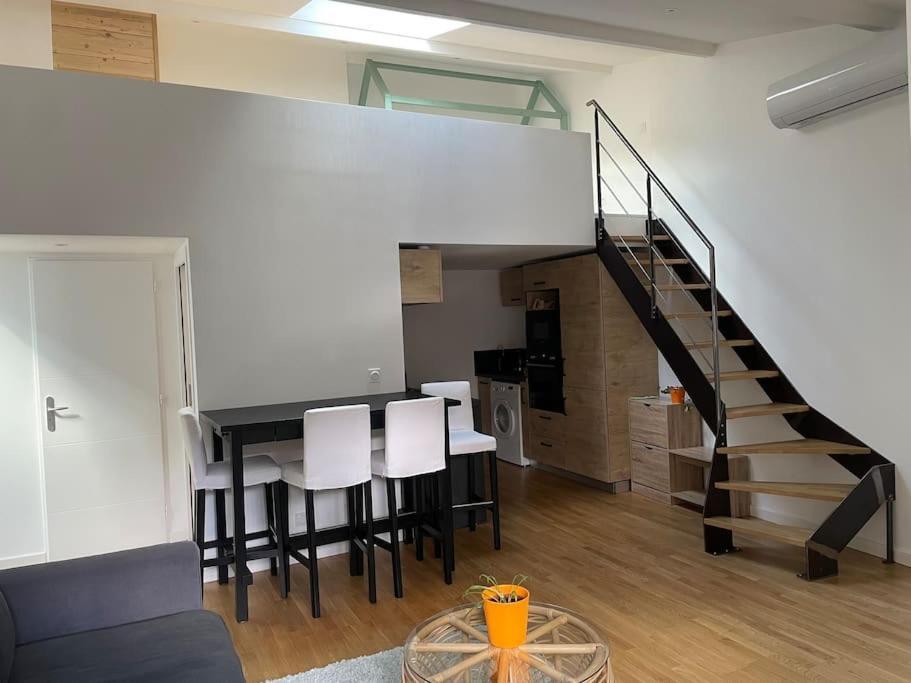 Appartement Atypique Et Fraichement Renove Saint-Vallier  Luaran gambar